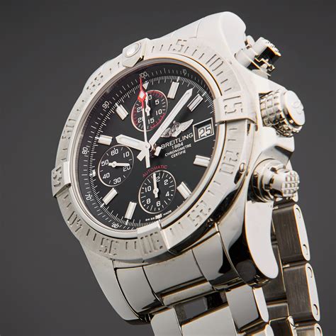 pre owned breitling avenger